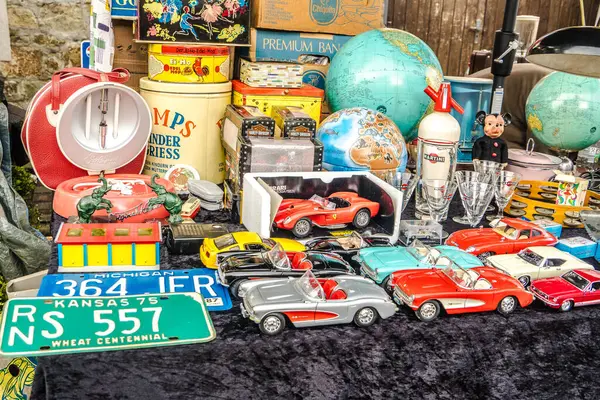 giocattoli a poco prezzo