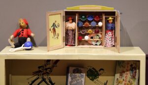 giocattoli antichi di legno